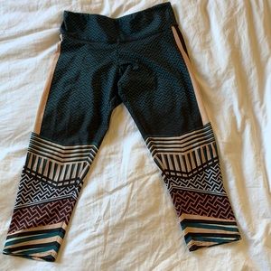 Onzie Capri Yoga Pant
